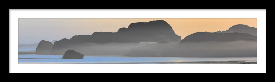 Art At Headboard Wall - DR3403